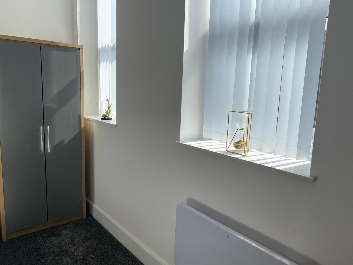 2B Spv Double En-Suite Room Wakefield Bagian luar foto